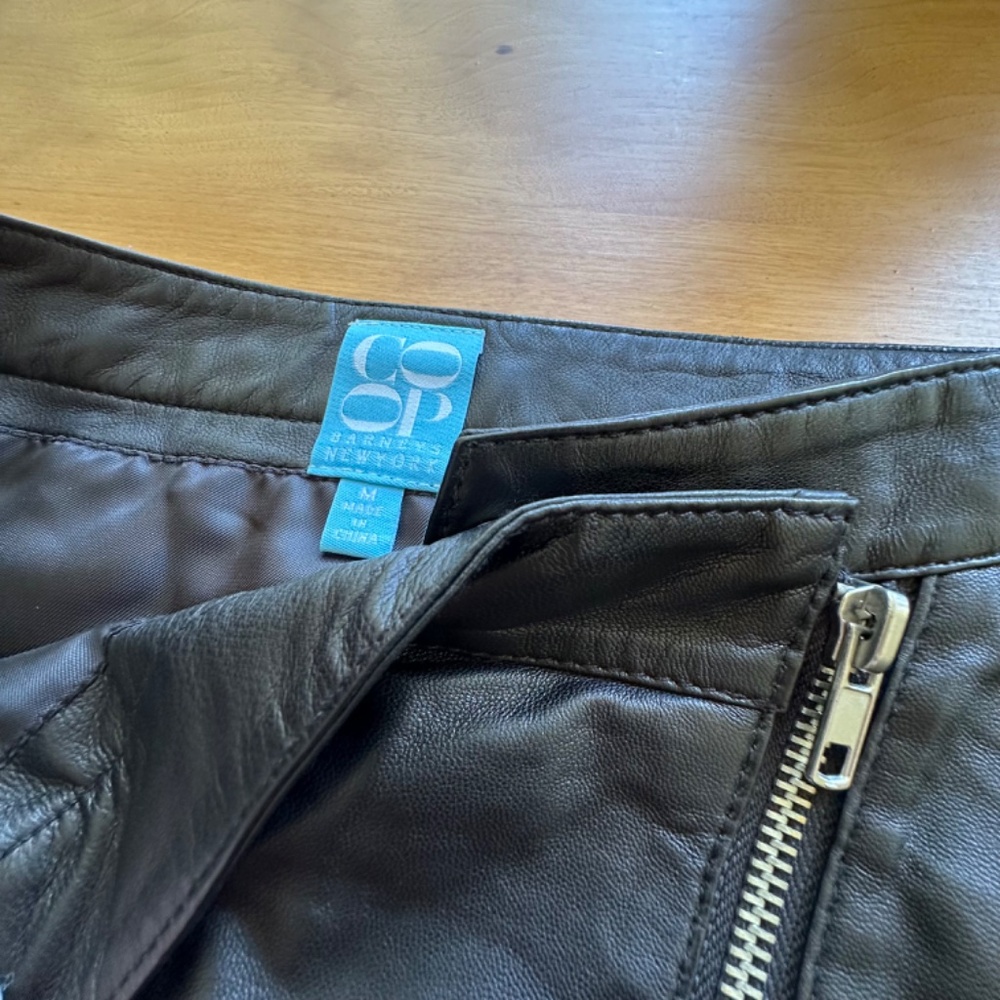 Barney’s New York CO-OP Black Leather Wrap Mini Skirt Medium - Picture 6 of 6
